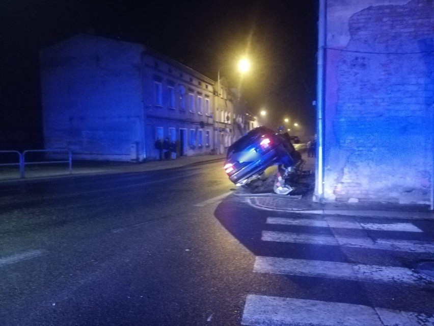 Do groźnego zdarzenia doszło w sobotę późnym wieczorem.