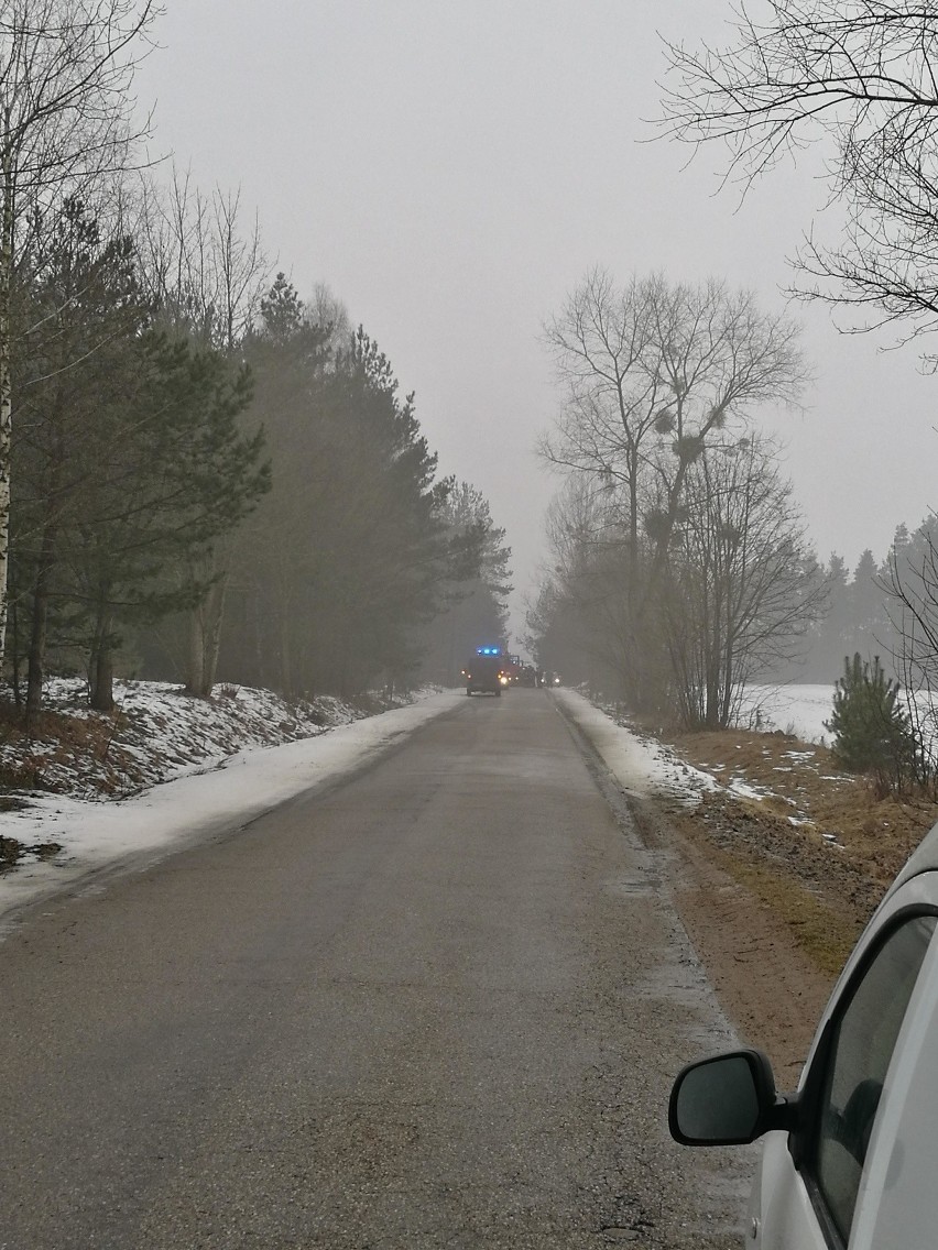 Dobrzyniówka. Wypadek w gminie Jasionówka. Trzy osoby...