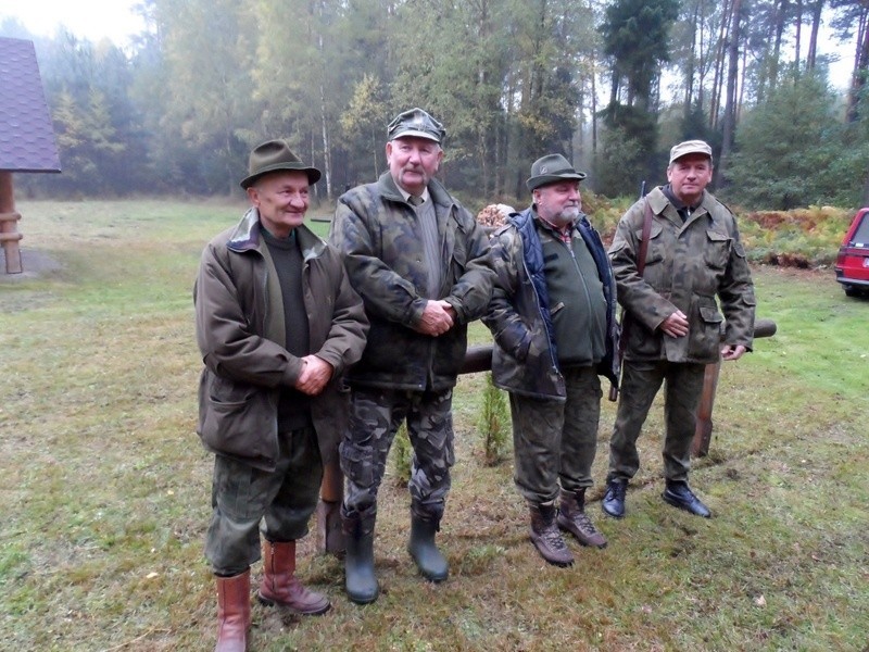 17 Dian polowało na grubą zwierzynę w Koścmidrach, w...