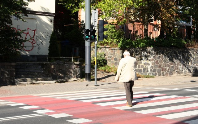 Od początku roku do końca września na drogach regionu w 91 wypadkach zginęło 10 pieszych a 81 zostało rannych. Rusza "Tydzień Bezpieczeństwa Pieszych".