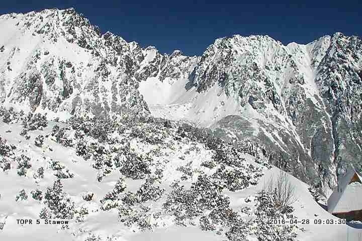 Tatry. Wyższy stopień zagrożenia lawinowego, warunki niekorzystne [KRÓTKO]