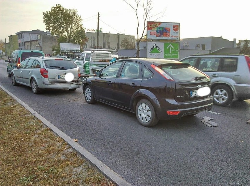 Korki spowodowane były przez kolizję trzech aut. W zdarzeniu...