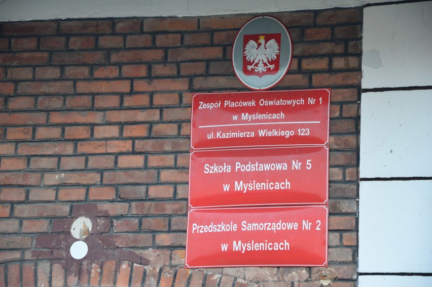 Myślenice. Przyszłość dwóch najmniejszych szkół w mieście została przesądzona