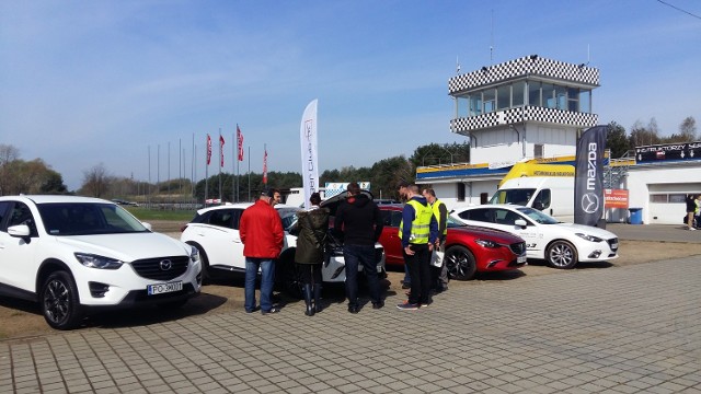 Ogólnopolski zlot zorganizowany przez klub Mazda Speed odbył się na wyścigowym Torze Poznań