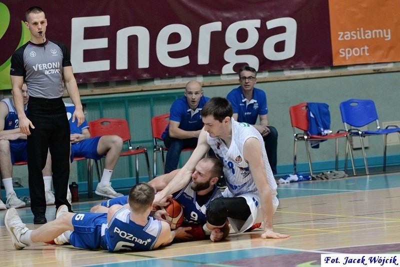 I liga: Energa Kotwica Kołobrzeg - Biofarm Basket Poznań 71:86 [ZDJĘCIA]
