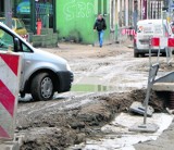 Ulica Kilińskiego opóźniona o 8 miesięcy! Remont to zmora pieszych i kierowców 