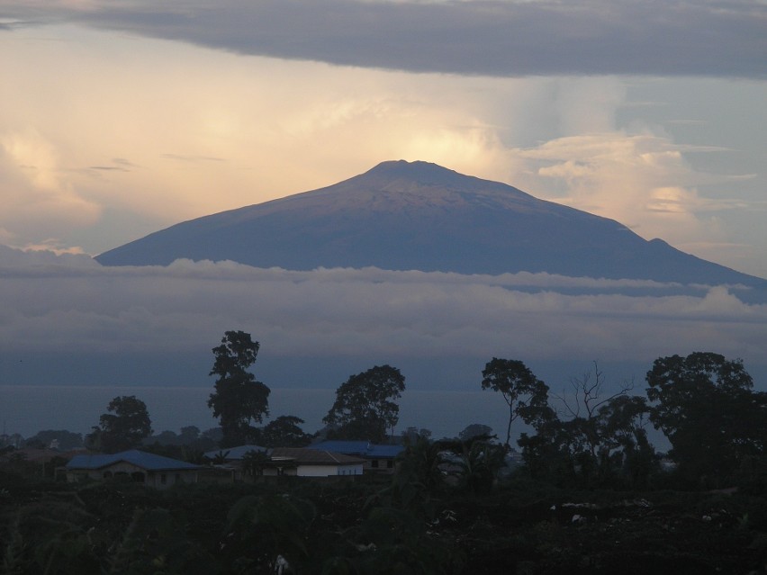 KAMERUN...