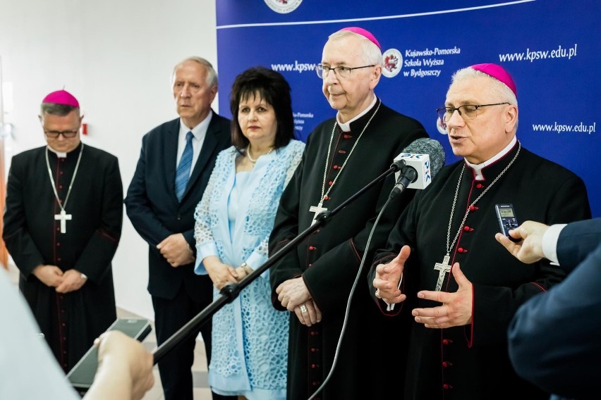 Głównym punktem obchodów 10-lecia Fundacji Watykańskiej J....