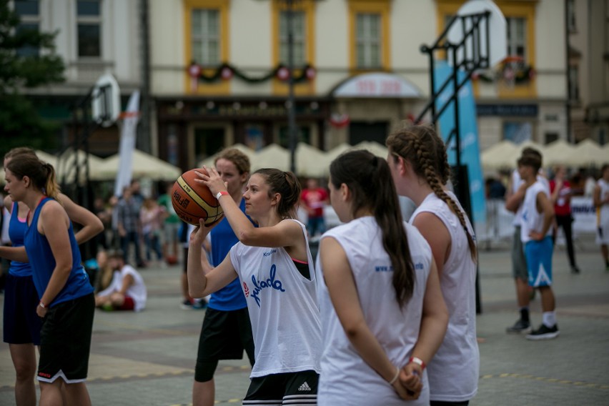 Kraków. Juliada ma moc, czyli streetball w sercu miasta [ZDJĘCIA]