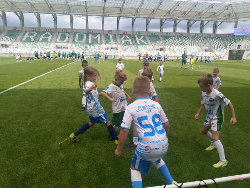 As Radomiak Kids Cup - turniej otwarcia nowego stadionu Radomiaka Radom z legendami. Zobaczcie zdjęcia
