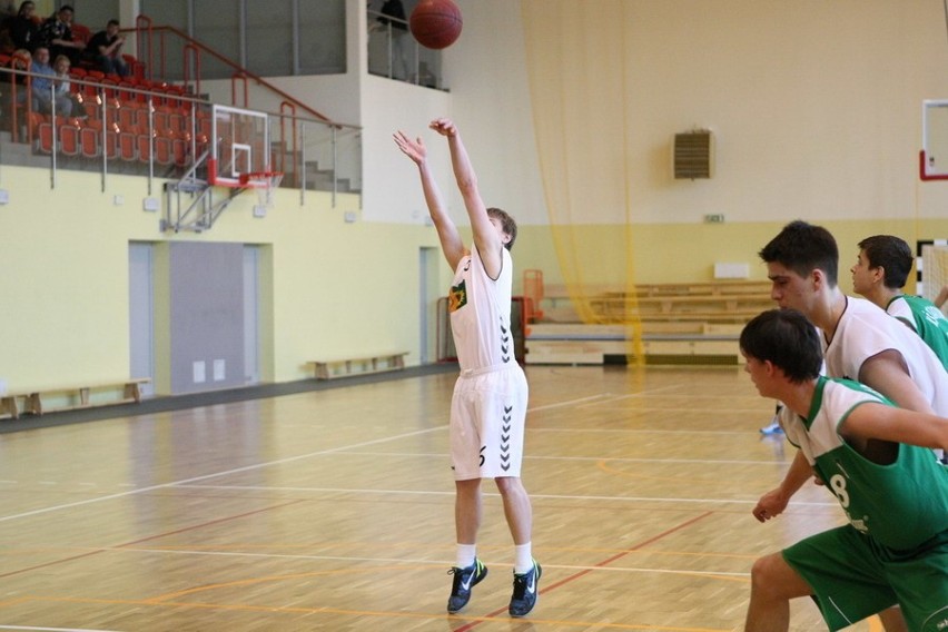 STK Czarni Słupsk - KŚ AZS Katowice 68-50