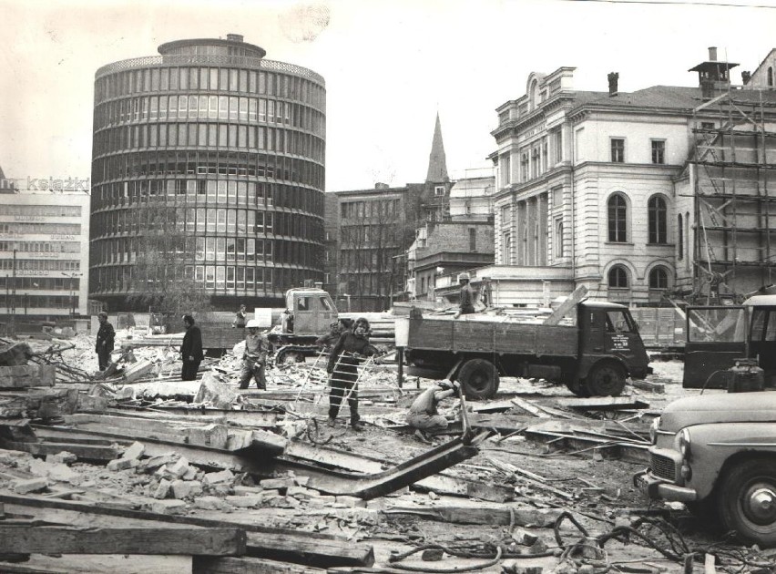 Centrum Poznania w latach 60. i 70. wyglądało zupełnie...