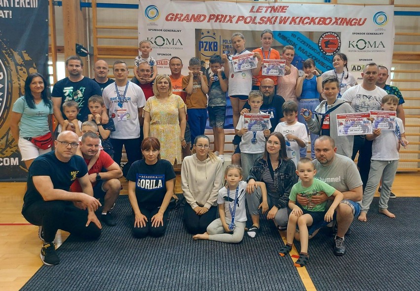 Academia Gorila Ostrów Mazowiecka z medalami Grand Prix Polski w Kickboxingu w Mińsku Mazowieckim. Odbyły się 18.06.2022