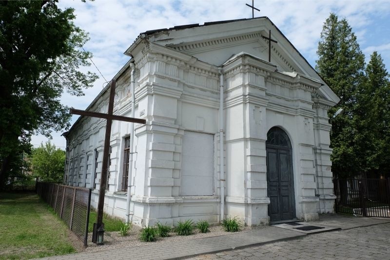 Starosielce. Ul. Szkolna. Kaplica przeszła remont z datków wiernych (zdjęcia, wideo)