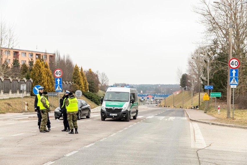 W samo południu w piątek (10.02) w Bobrownikach zostało...