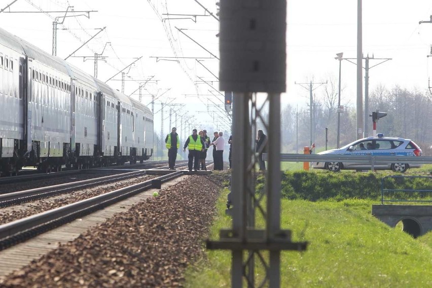 Pociąg relacji Przemyśl - Szczecin śmiertelnie potrącił...