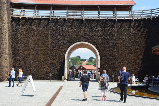 W Wieliczce powstał zamiejscowy oddział Polskiej Organizacji Turystycznej, odpowiedzialny za obsługę i promocję Bonu Turystycznego (zdjęcie ilustracyjne)