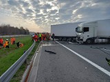 Wypadek na autostradzie A4 między Dębicą, a Tarnowem. 13 osób zostało rannych [ZDJĘCIA]