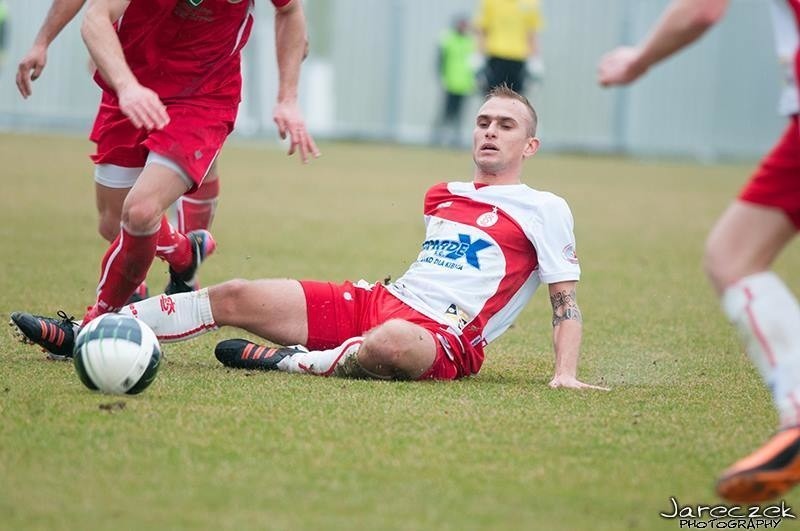 Łódzki Klub Sportowy pokonał Jutrzenkę Warta 3:0 po golach...