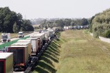 Korki z Legnicy do Wrocławia. Kierowcy muszą doliczyć dodatkowe minuty do czasu przejazdu przez autostradę A4