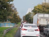Katowice zakorkowane przez wypadki na DTŚ, DK86 i autostradzie A4. Kierowcy w Katowicach stoją w gigantycznych zatorach 30.09.2019