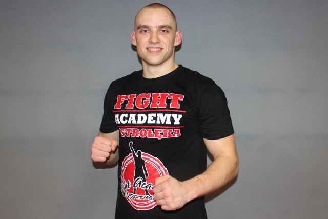 Karol Łasiewicki to czołowy zawodnik Fight Academy Ostrołęka.