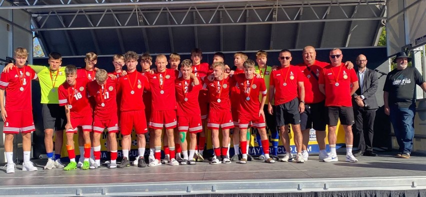 Reprezentacja województwa lubelskiego zajęła drugie miejsce na piłkarskim turnieju w Las Vegas. Zobacz zdjęcia 