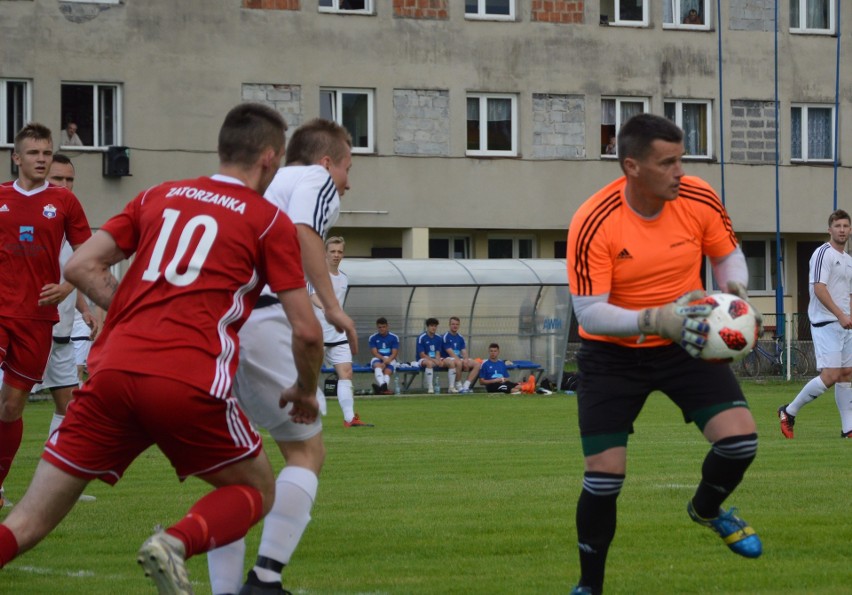 5 liga piłkarska, Wadowice. Niwa Nowa Wieś pokonała Zatorzankę