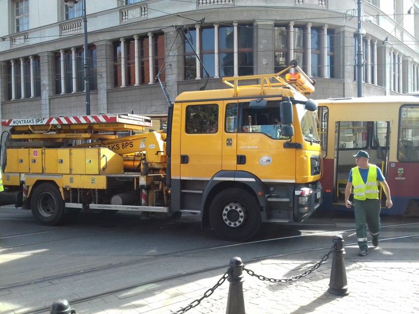 Zderzenie dwóch tramwajów w centrum Bydgoszczy. Ruch tramwajowy już przywrócono