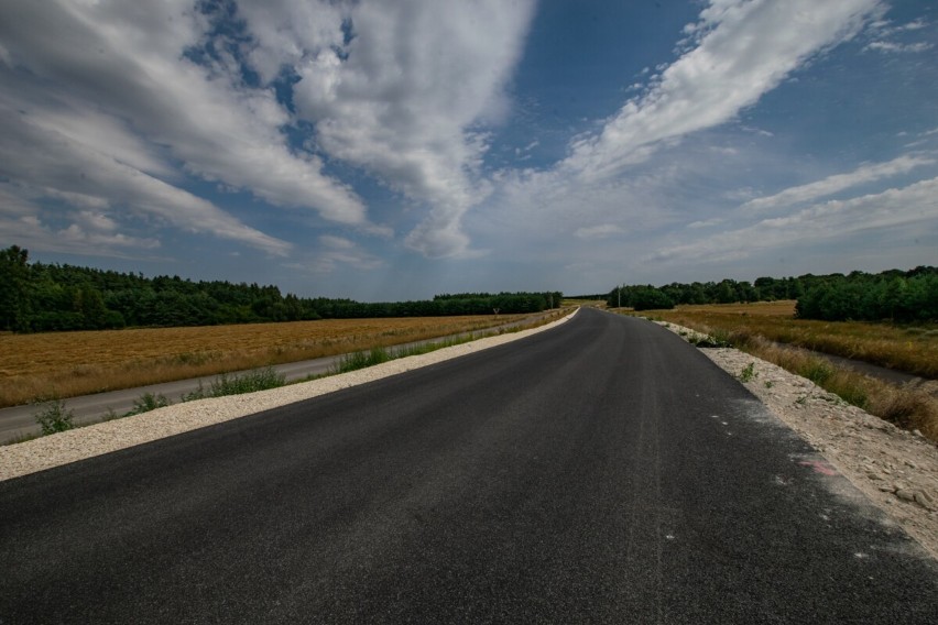 Nowy termin oddania do użytku wybudowanej obwodnicy Pińczowa łączącej drogi wojewódzkie numer 766 i 767. Otwarcie drogi pod koniec września