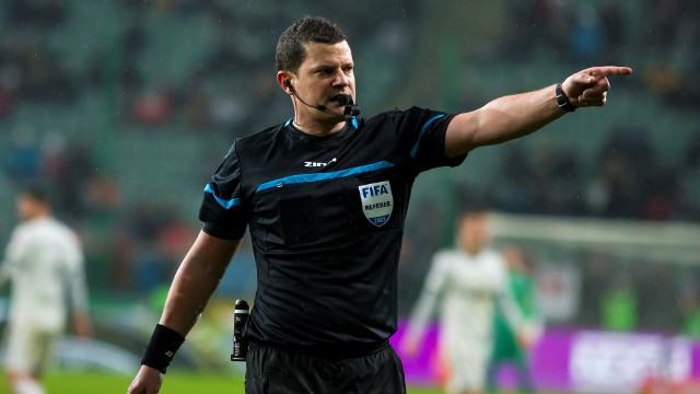 Tomasz Musiał, arbiter znany z ekstraklasy, poprowadzi 3 maja mecz w IV lidze