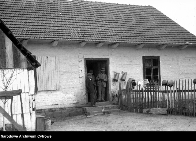 Polskie wsie na archiwalnych zdjęciach. Jak bardzo się zmieniły?