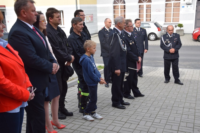 Lubaniccy ochotnicy mają nowiutki samochód gaśniczy