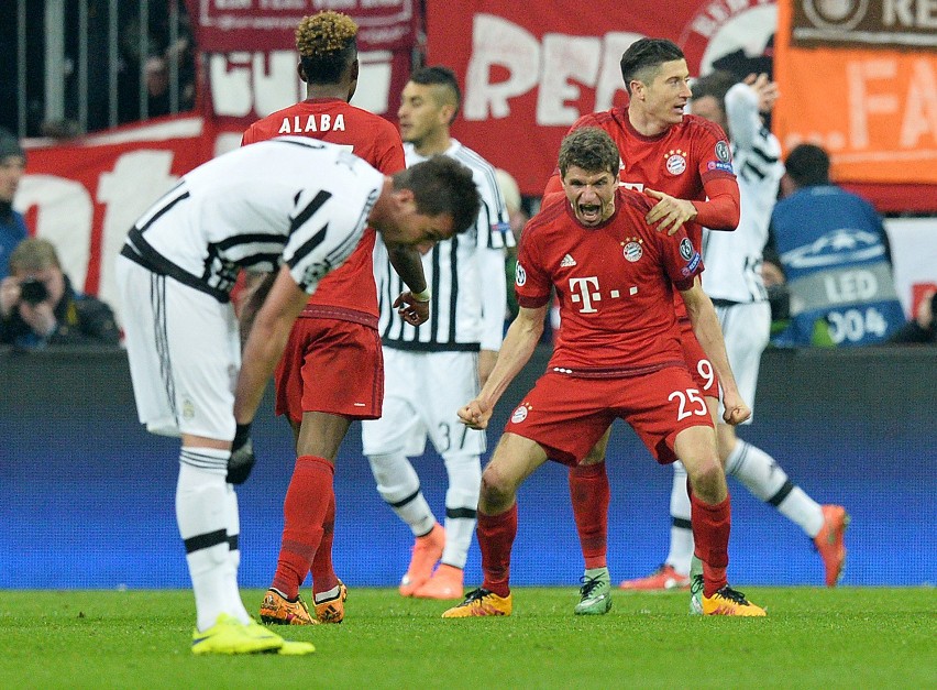 Lewandowski obudził Bayern i zagra w ćwierćfinale Ligi...