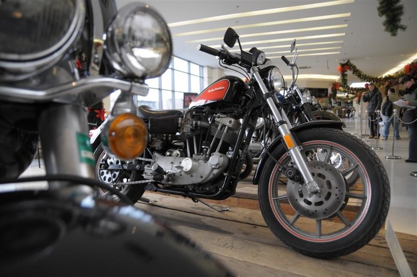 Wystawa motocykli Harley-Davidson w galerii Opolanin w...