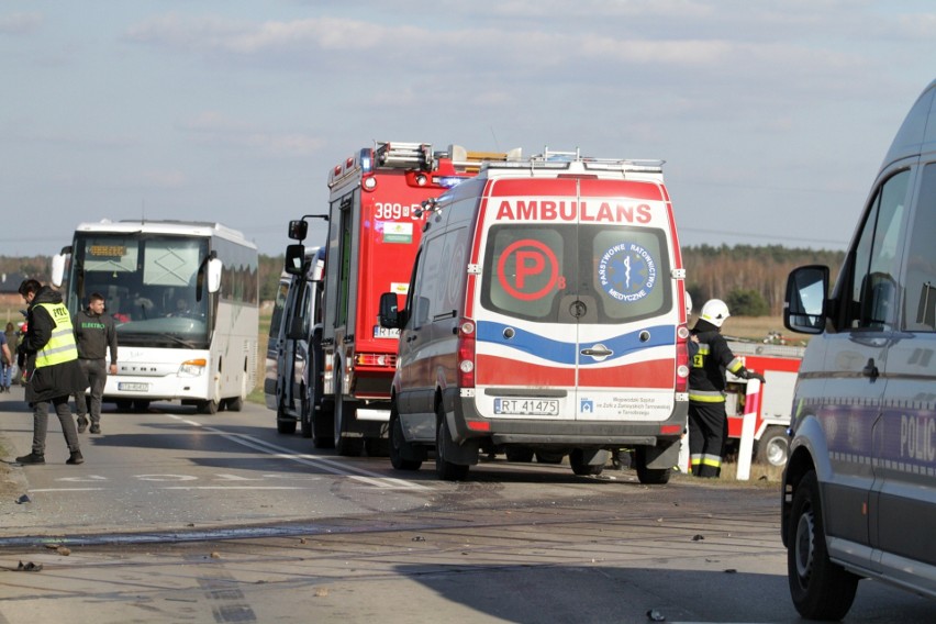 Na trasie Tarnobrzeg (Sobów) – Furmany doszło do wypadku. Na...