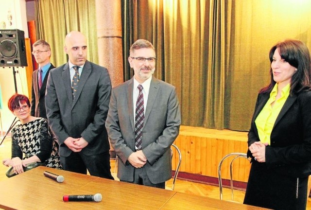 Od lewej: Martha Rodriguez - żona ambasadora, Carlom Quiroga- radca ambasady, Pablo Scheiner - ambasador i Renata Walęcka.