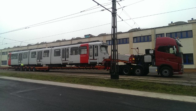 MPK takie wagony kupuje od lat i przebudowuje już w Krakowie