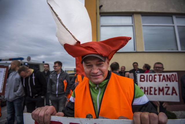 Strajk BioetanoluStrajk pracowników firmy Bioetanol z Chełmży przed urzędem izby celnej.