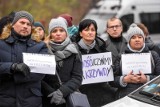 Protest przed Kurią Metropolitalną w Gdańsku 1.12.2019. Zapowiadają też manifestację pod Nuncjaturą [zdjęcia]