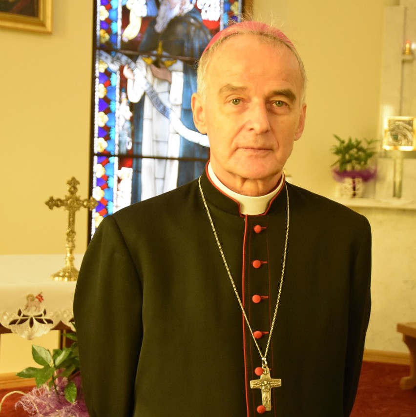 Biskup Marian Florczyk: - Całej rodzinie olimpijskiej i wszystkim ludziom sportu życzę zdrowych, pełnych nadziei Świąt Wielkanocnych [WIDEO]