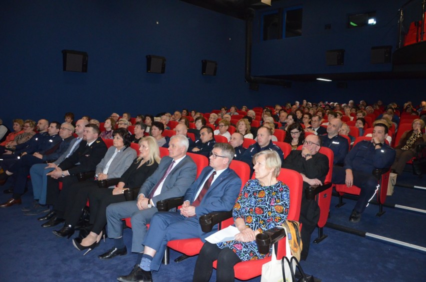 W Ostrowi Mazowieckiej policjanci zorganizowali spotkanie z...