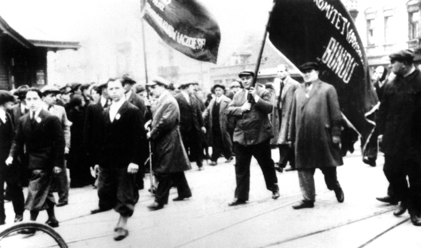 Manifestacja Bundu w Warszawie. Takie wydarzenia zawsze...