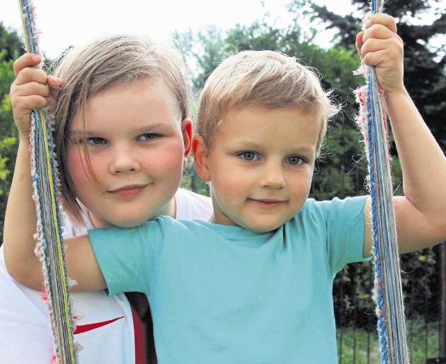 Na powrót Julki do zdrowia liczy jej młodszy braciszek Michał