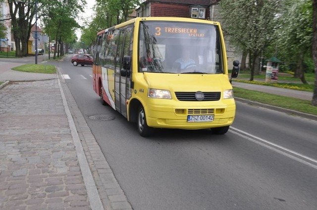 Nowe autobusy szybko zdobyły sympatię mieszkańców Szczecinka. Niektórzy skarżą się jednak, że w środku jest zbyt ciepło.  
