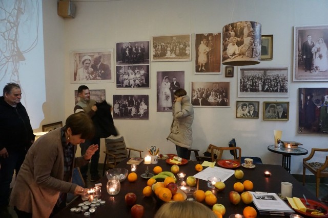 Wystawa dawnych fotografii ślubnych mieszkańców Wielkopolski