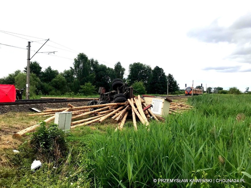 Pociąg zniszczony w wypadku pod Szczecinem pójdzie na złom 