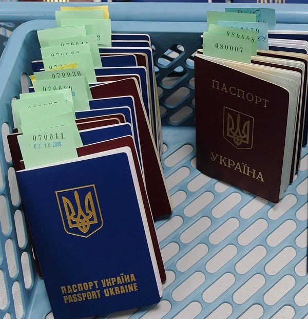 Obywatele m.in. Ukrainy masowo wyłudzają polskie wizy.