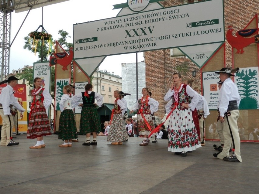 Koniec Cepeliady na Rynku Głównym