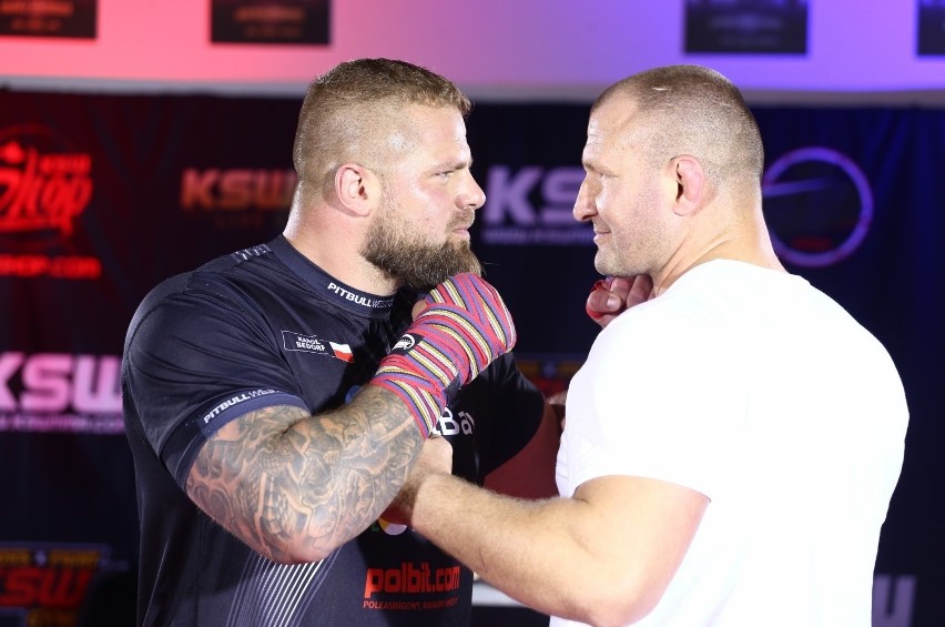 KSW 49 ONLINE - gdzie obejrzeć walkę Materla vs. Askham.